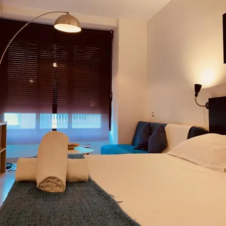 Stylish City Aparthotel Madrid-2